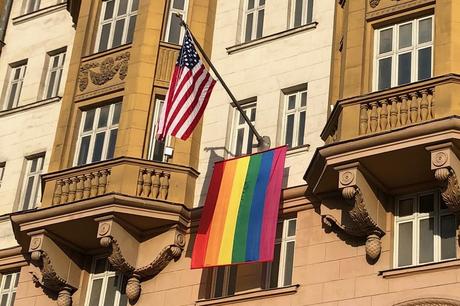 putin-mocks-the-rainbow-flag-of-the-us.-embassy