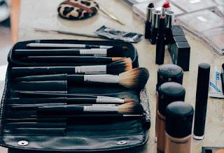Image: Beauty Products, by Free-Photos on Pixabay