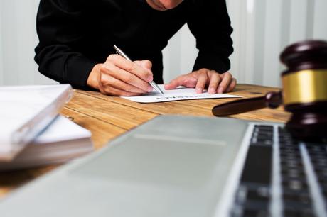 5 Things To Consider Before Hiring A Personal Injury Lawyer
