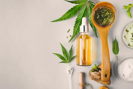 How Does CBD Oil Prevents And Improves Your Skin