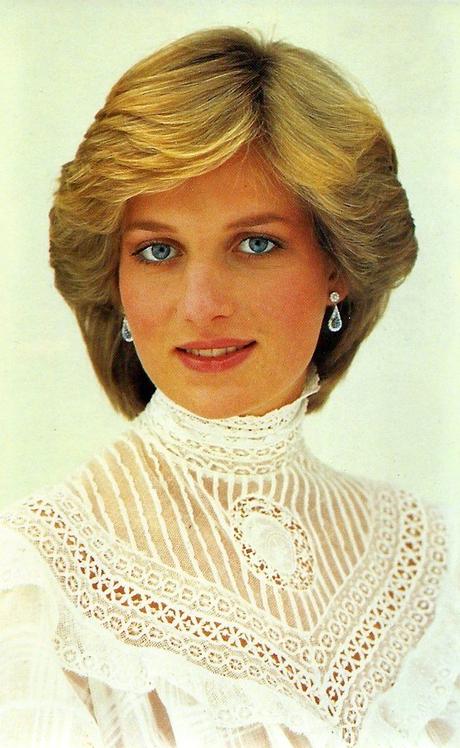 Princess Diana: Timeless Jewelry Every Woman Should Own