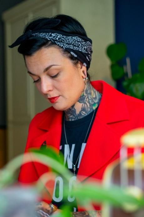 Cult Mother: Tarot, Berlin and Sobriety