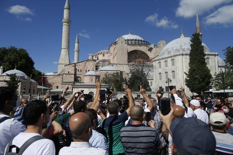 Turkey: Hagia Sophia transformed into mosque, but will remain open to visitors