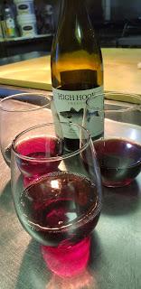 Kitchen Wine - High Hook Oregon Pinot Noir 2014