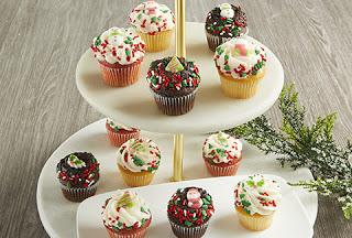 Christmas in July Cupcakes