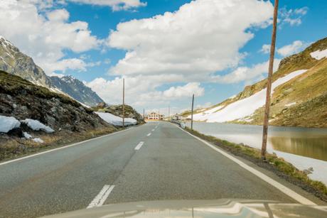 Towards the Swiss National Park