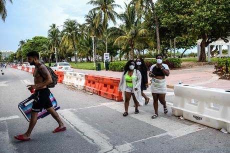 covid-19:-record-number-of-deaths-in-florida