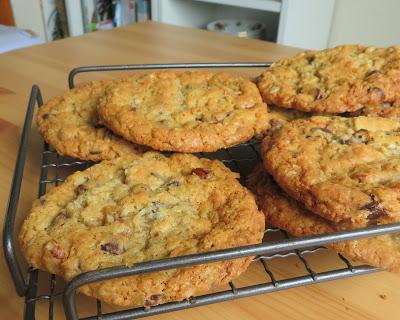 Loaded Cowboy Cookies 