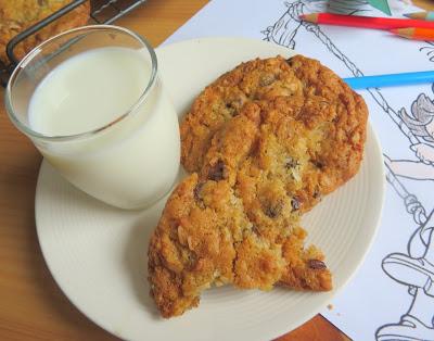 Loaded Cowboy Cookies 