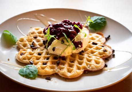 5 Best Places To Try Waffles In Jamshedpur
