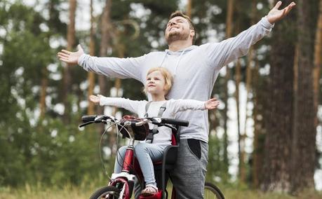 15 Handy Tips to Help You Become a Green Parent (with Infographics) 15 Handy Tips to Help You Become a Green Parent (with Infographics)