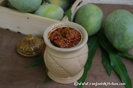 Andhra Avakkai Pickle  | Avakaya Recipe