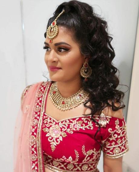 Popular Hairstyle Trends for Women above 30 in India Popular Hairstyle Trends for Women above 30 in India