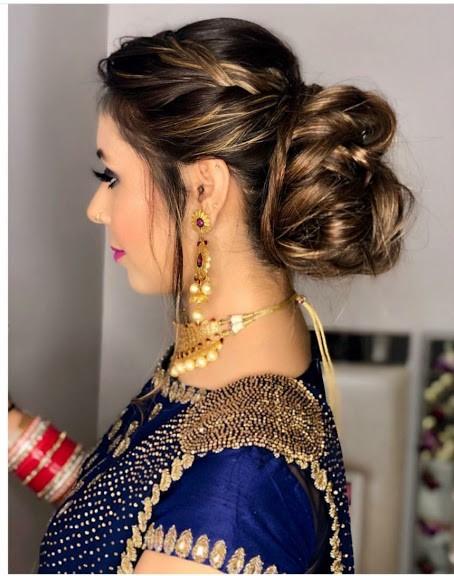 Popular Hairstyle Trends for Women above 30 in India Popular Hairstyle Trends for Women above 30 in India