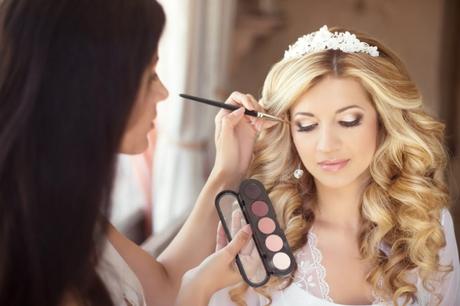 How To Choose The Best Wedding Makeup Artist In Gold Coast?