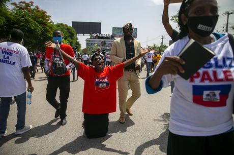 haiti:-worshipers-demonstrate-against-“immorality”-of-new-penal-code