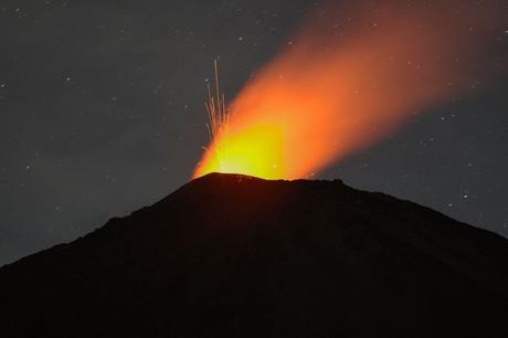 guatemala:-significant-increase-in-the-activity-of-the-pacaya-volcano