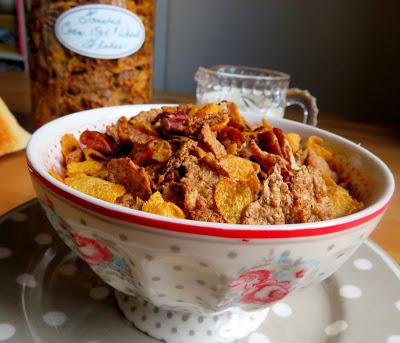 Toasted Corn, Wheat & Spelt Flakes