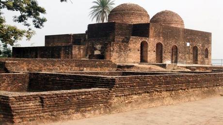 Baradari, The Ruins Which Was Once The Pride Of Rajmahal