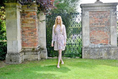 A Picnic At And Visit To Castle Ashby Gardens