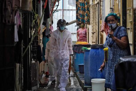 half-of-mumbai-slum-dwellers-have-reportedly-had-coronavirus