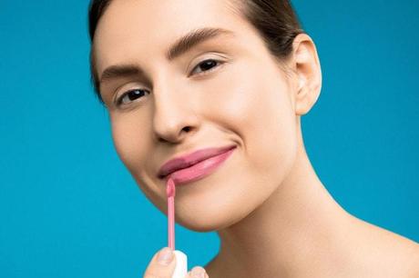 5 Beautiful Ways to Emphasize Your Features