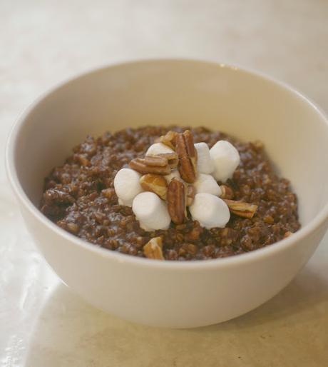 Slow Cooker Sunday: Rocky Road Oatmeal