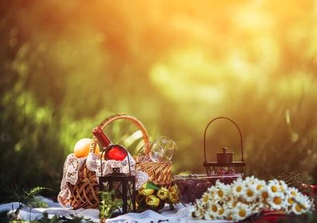 Picnic Basket Delivery: Happiness Comes Free With Each Box!