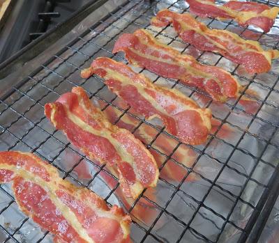 How to Cook Bacon in the Oven