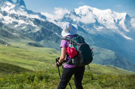 Day Hiking Packing List: The Essentials To Bring On Every Hike