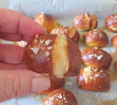 Soft Pretzels & Beer Cheese Dip