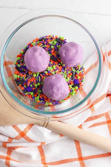 Halloween Monster Cookies (Fun & Festive!)