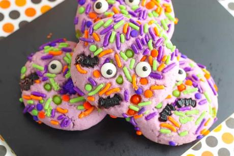 Halloween Monster Cookies (Fun & Festive!)