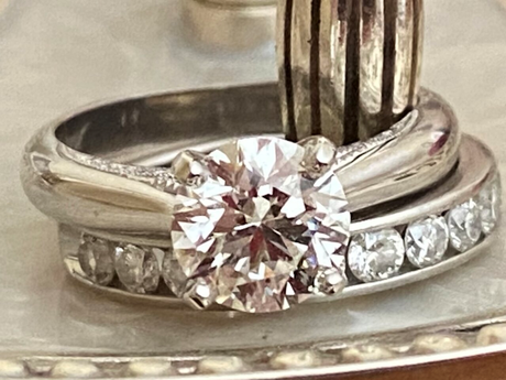 A 1.7ct Upgrade For A 17th Anniversary