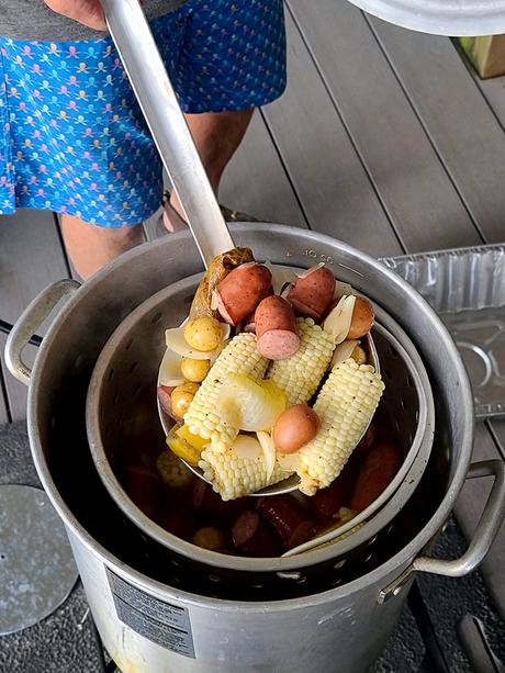 authentic low country boil