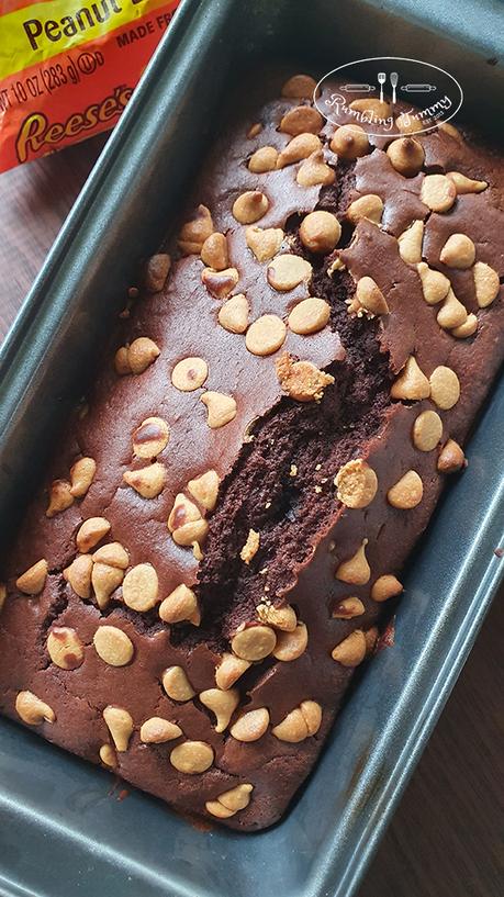 Whipping cream chocolate cake with Reese chips