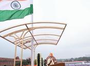 Serangulam Bashyam Arya Hoisting Indian National Flag 1932
