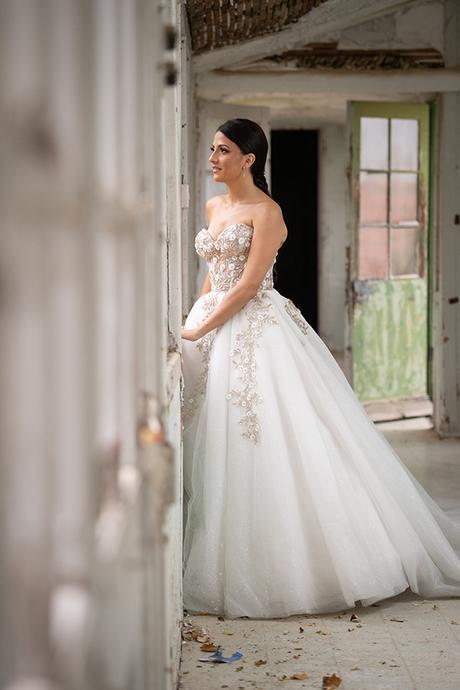 Modern white and gold wedding in Limassol │ Antigoni & Nearchos modern-white-gold-wedding-limassol_01w