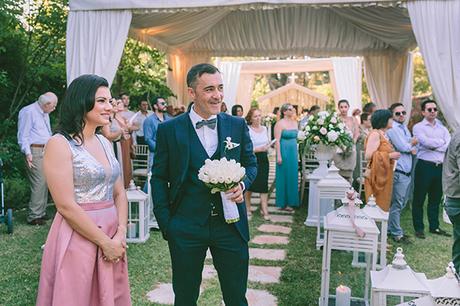 romantic-summer-wedding-elegant-details-residence-venue_14