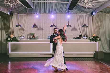 romantic-summer-wedding-elegant-details-residence-venue_41