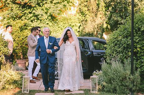 romantic-summer-wedding-elegant-details-residence-venue_15