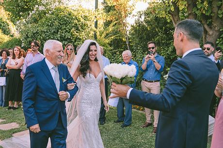 romantic-summer-wedding-elegant-details-residence-venue_17