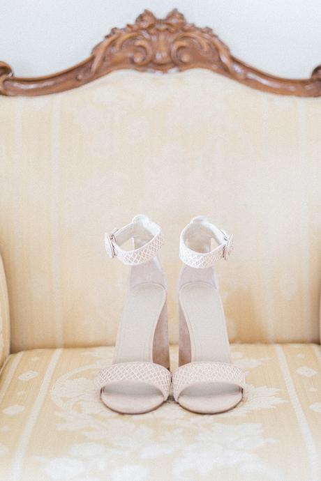 charming-lavender-inspiring-wedding-athens-romantic-details_06