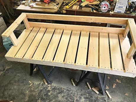 8 Easy Steps to a DIY Porch Swing Bed