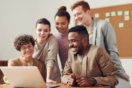 How to Provide Remote Employees With Blended Training