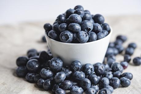 4 Superfoods to Power Your Day
