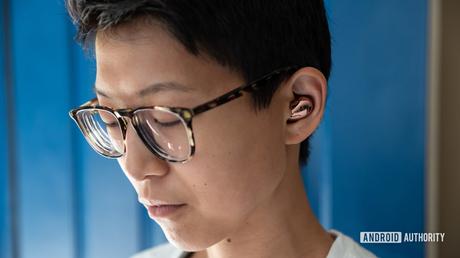 Samsung Galaxy Buds Live vs Samsung Galaxy Buds Plus
