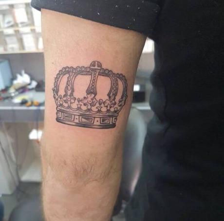 101+ King And Queen Matching Tattoos For Couples-2020