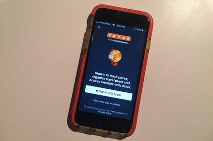 How to Use Sign in With Apple