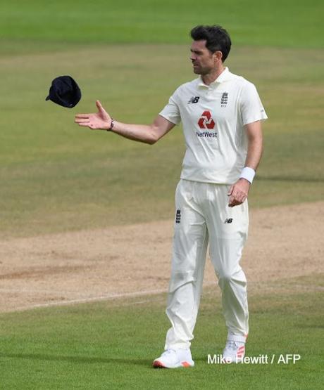 Jimmy Anderson almost there - to enter the elitist 600 club